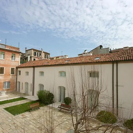 Cannaregio Apartment *