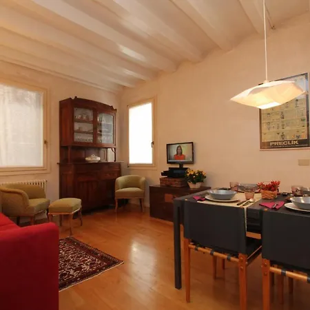 Cannaregio Apartment *