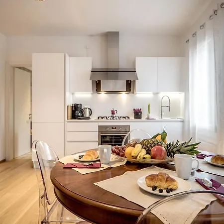 Cannaregio Apartment *